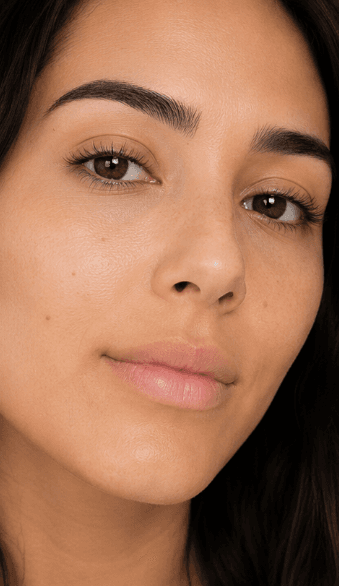 Bare lips before lip blush