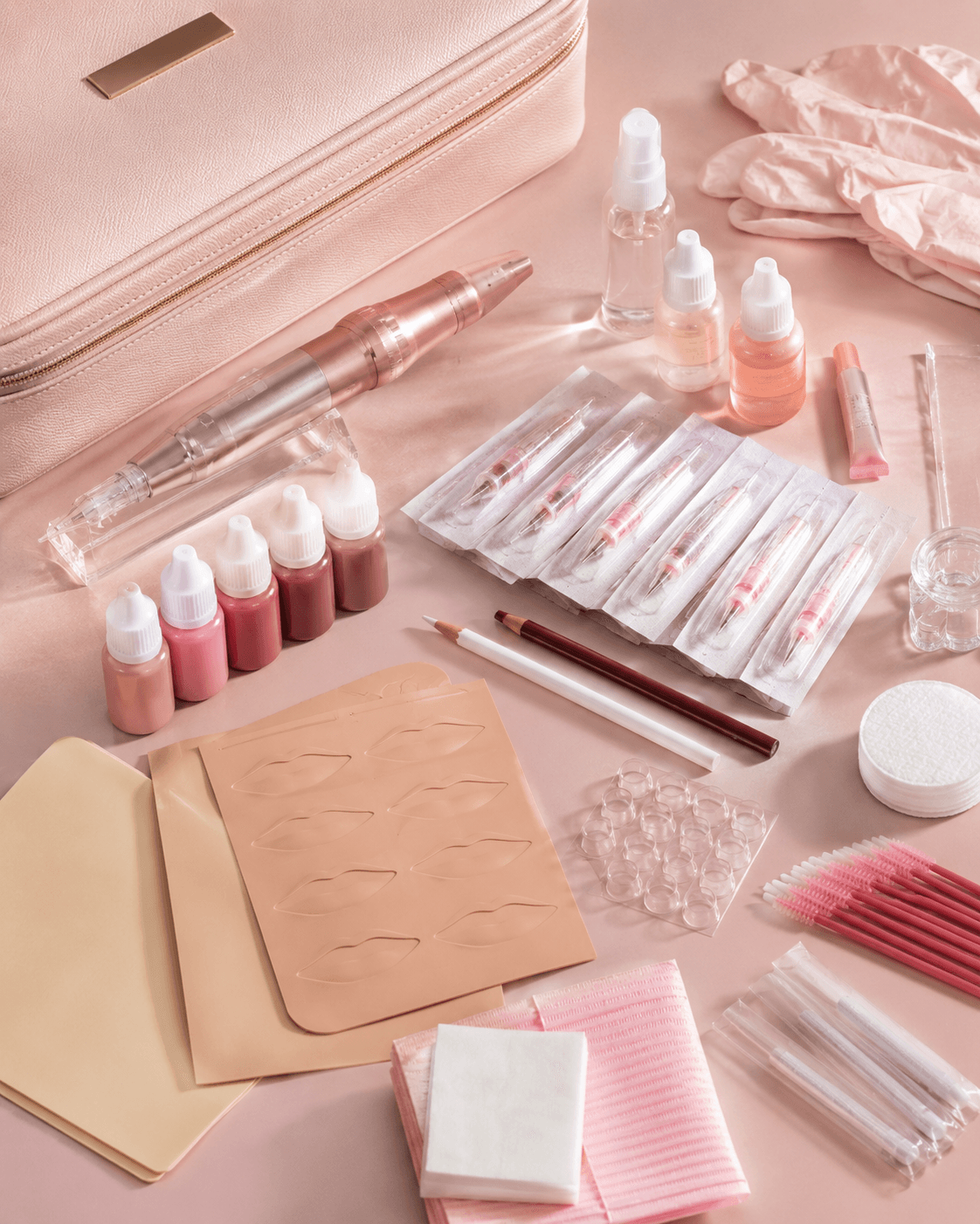 Full professional lip blush kit included with the course
